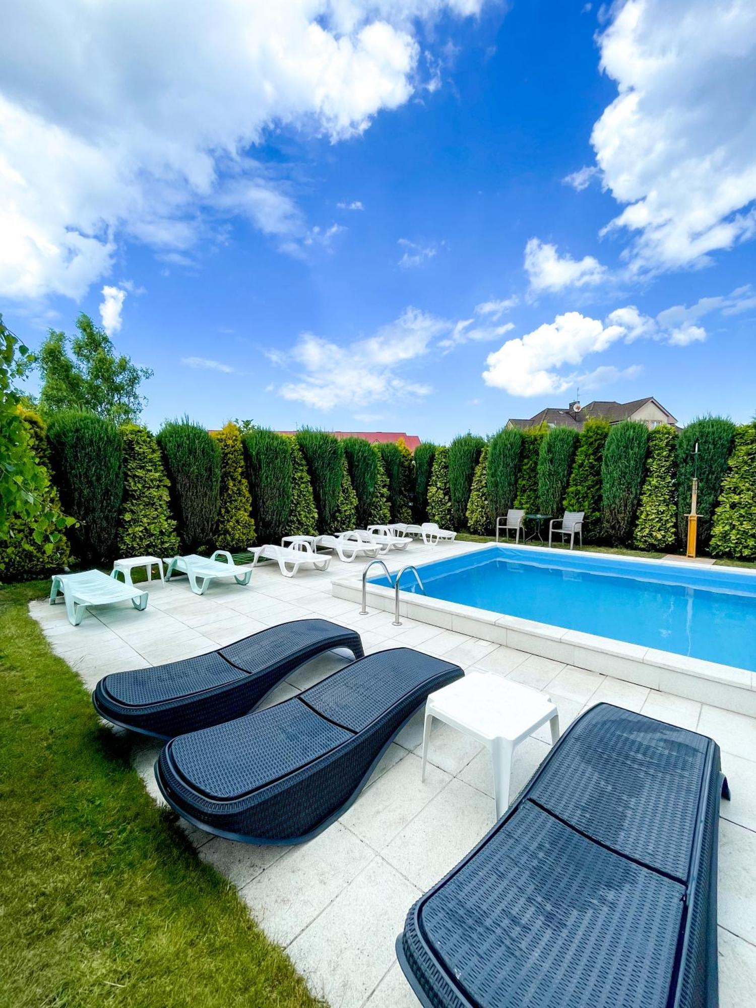 Riviera -adults Only * Rewal